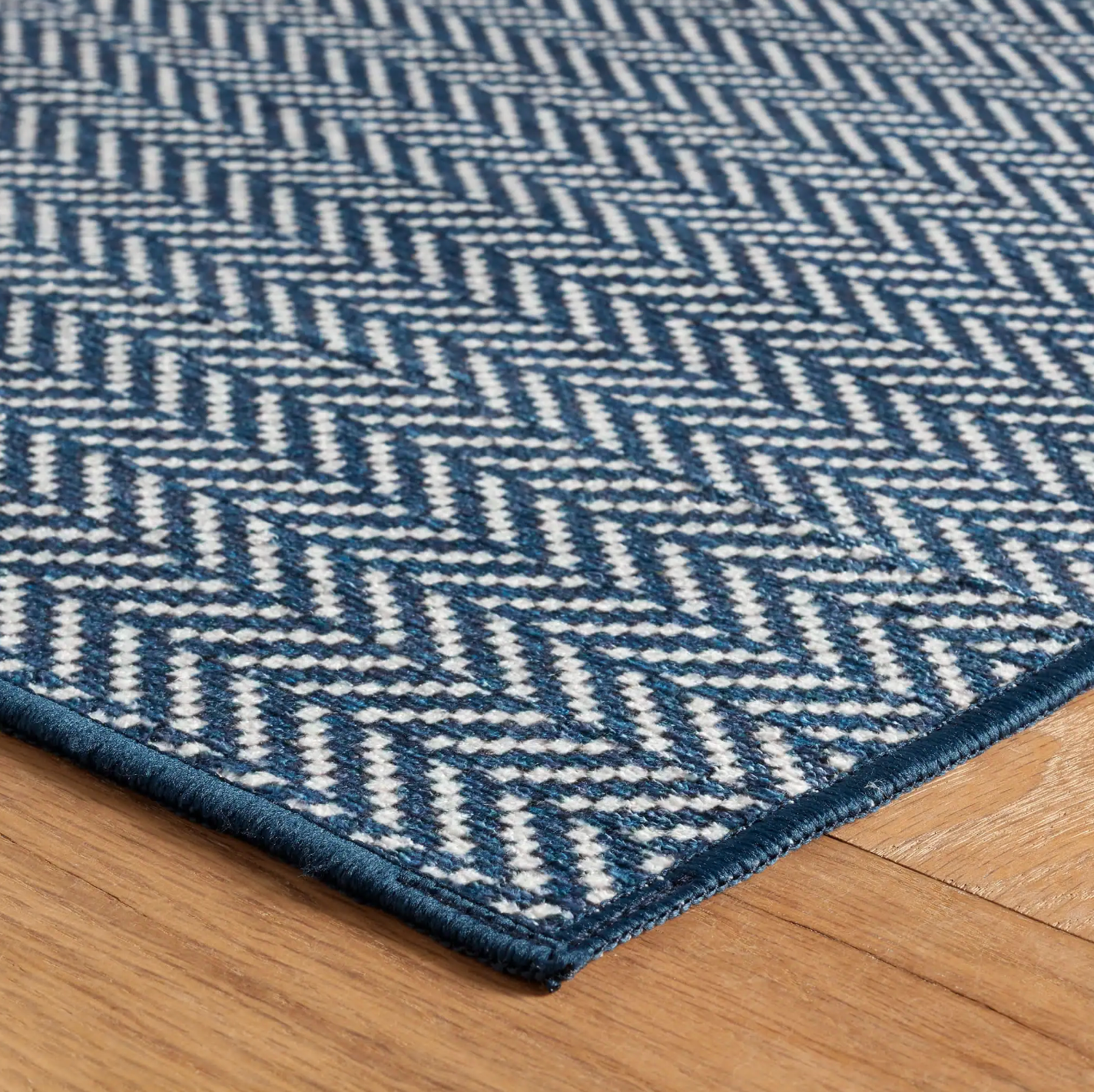 Herringbone Washable Rug, Navy