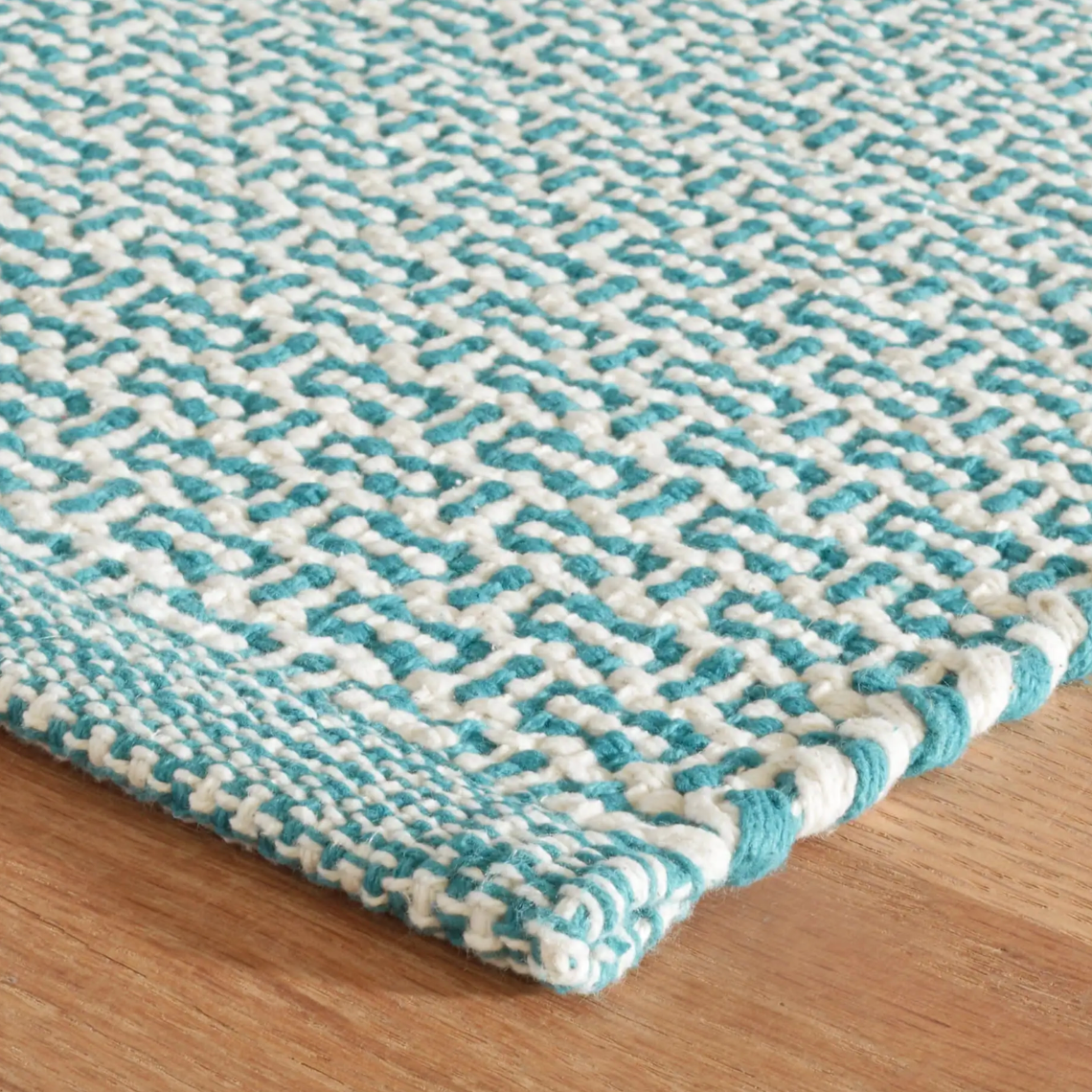 Miss Muffet Teal Rug