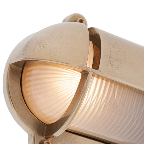 Medium Oval Bulkhead W/ Eyelid