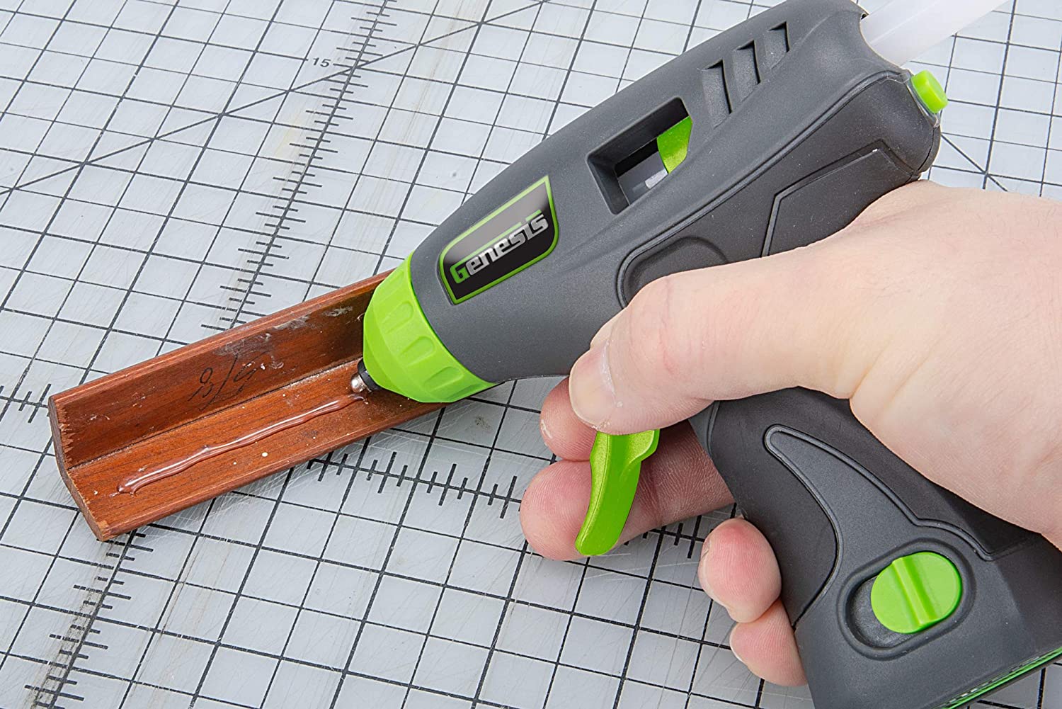 8V Lithium Ion Cordless Glue