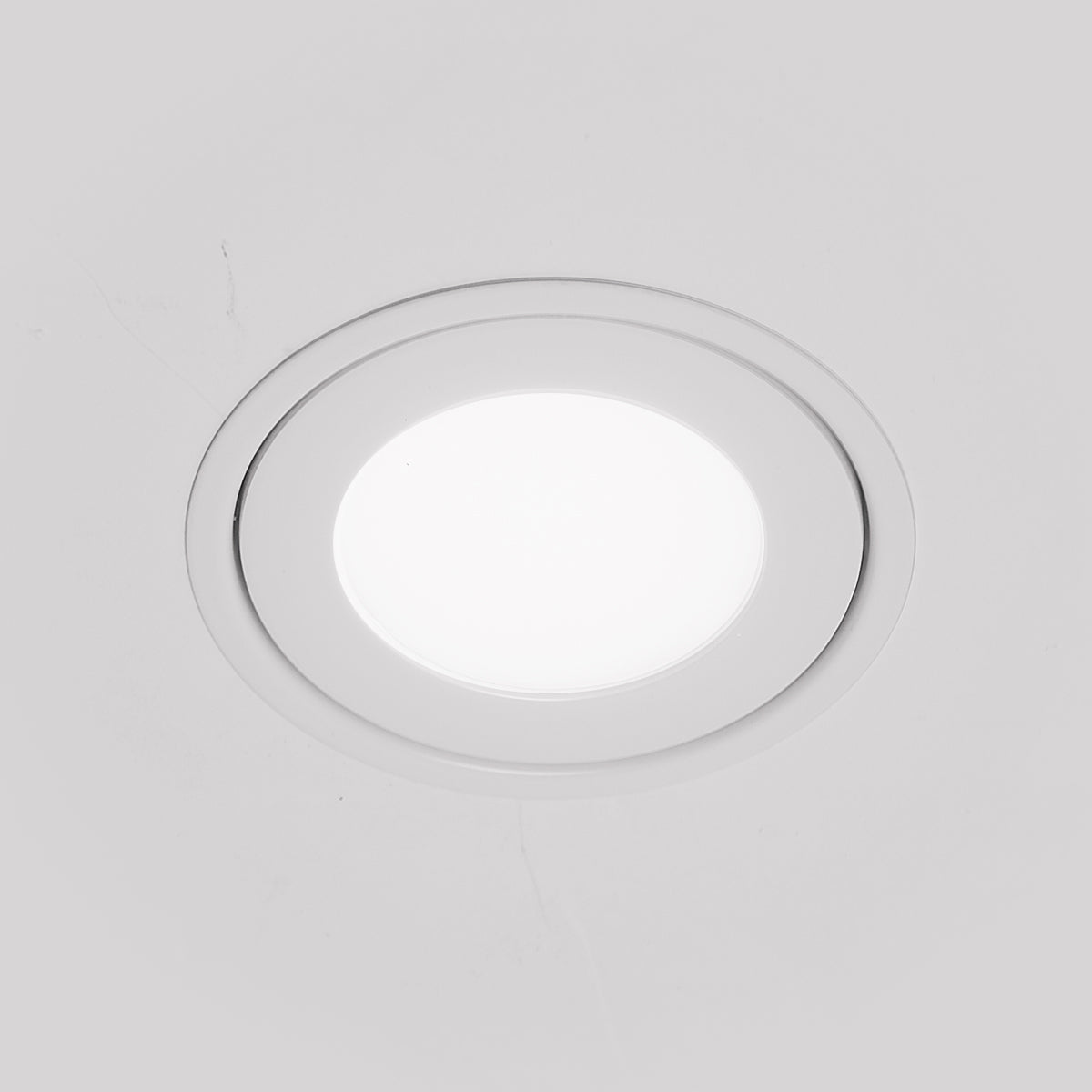 LED90 Edge Button Light