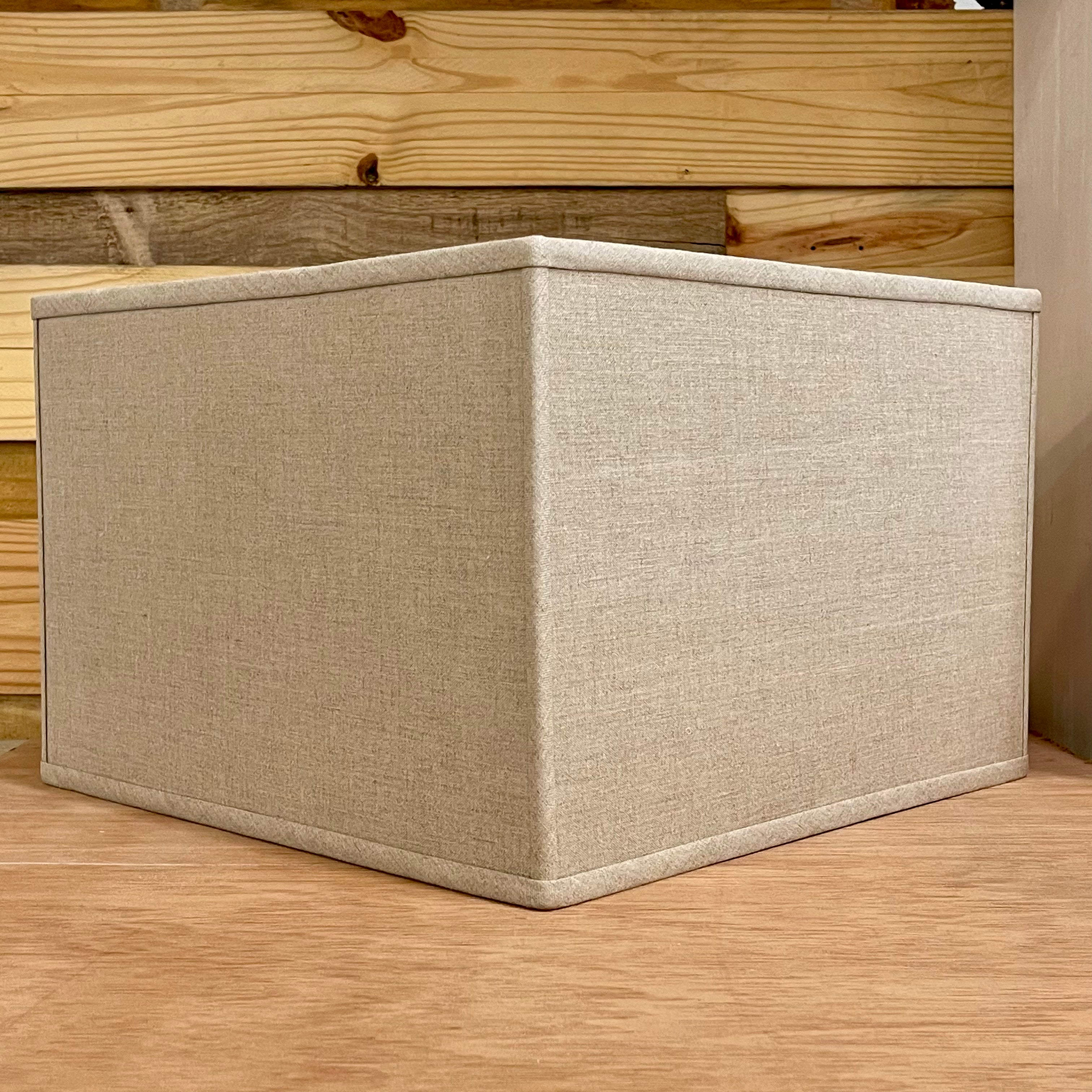 Sharp Corner Square - Geneva Ash Linen