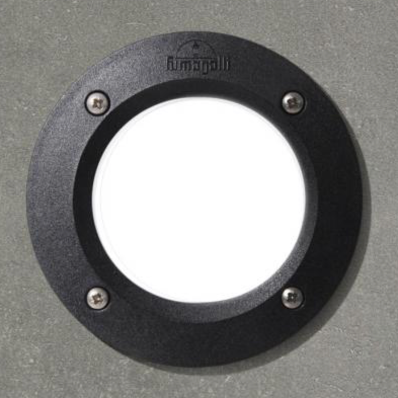 Leti 100 Rd Step Op Light - black or white