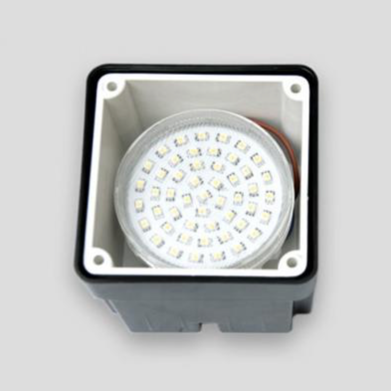 Leti 100 Rd Step Op Light - black or white