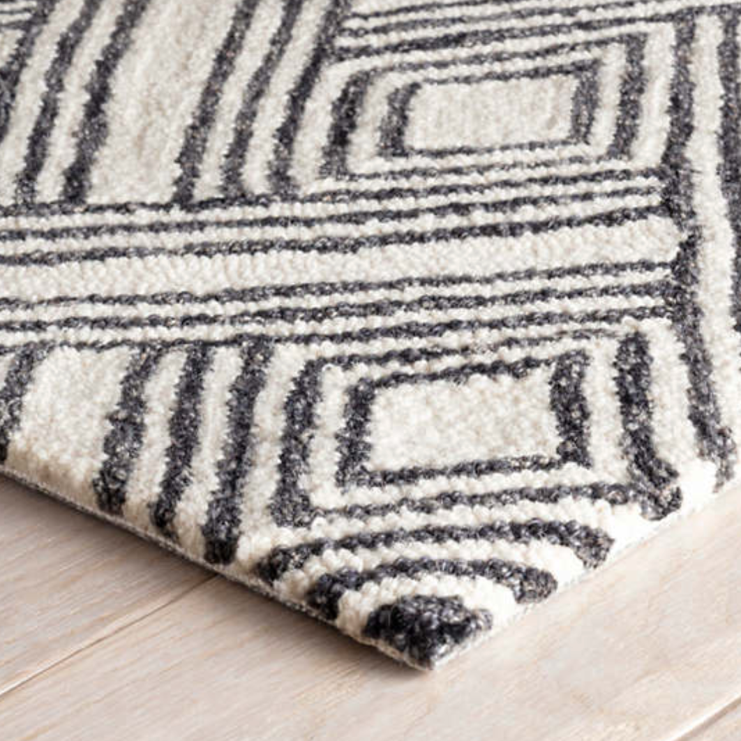 Desmond Hooked Rug