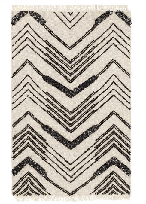Tasha Ivory/Black Rug