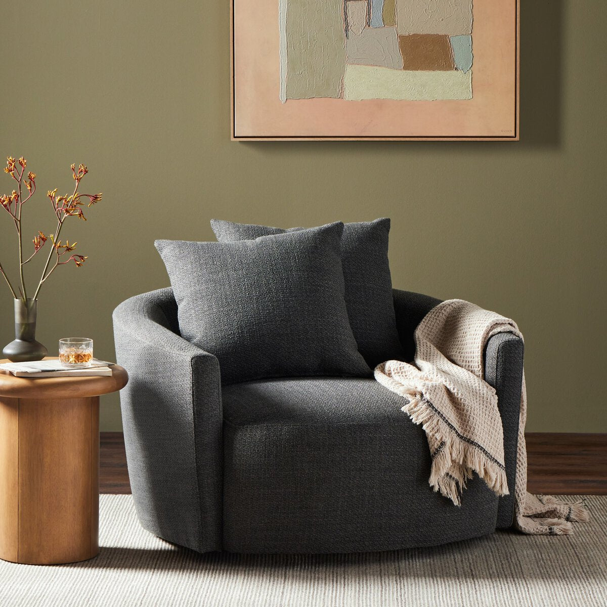 Chloe Swivel Chair, Gib. Smoke