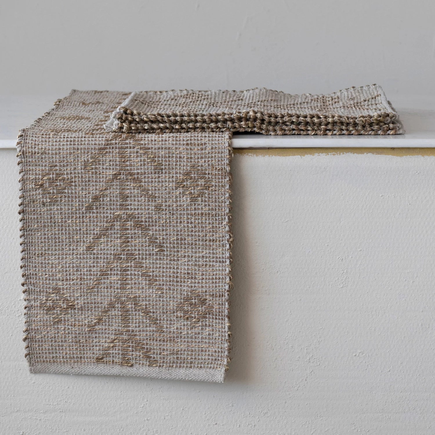 Two-Sided Natural Runner