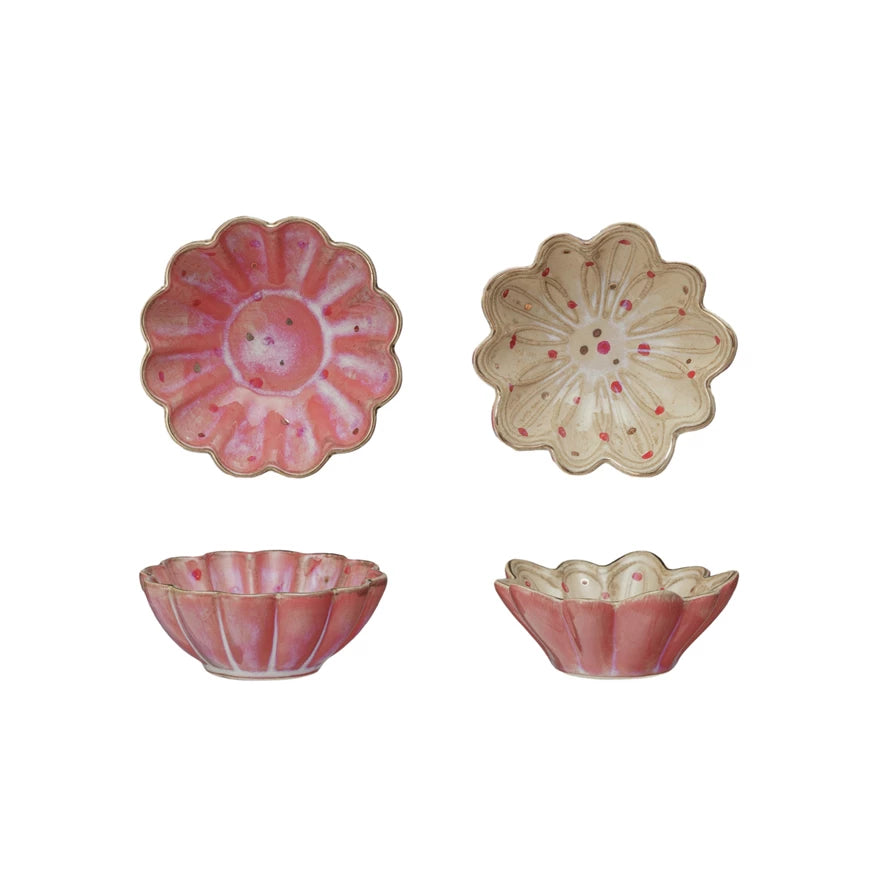 Flower Shaped Dish w/Dots