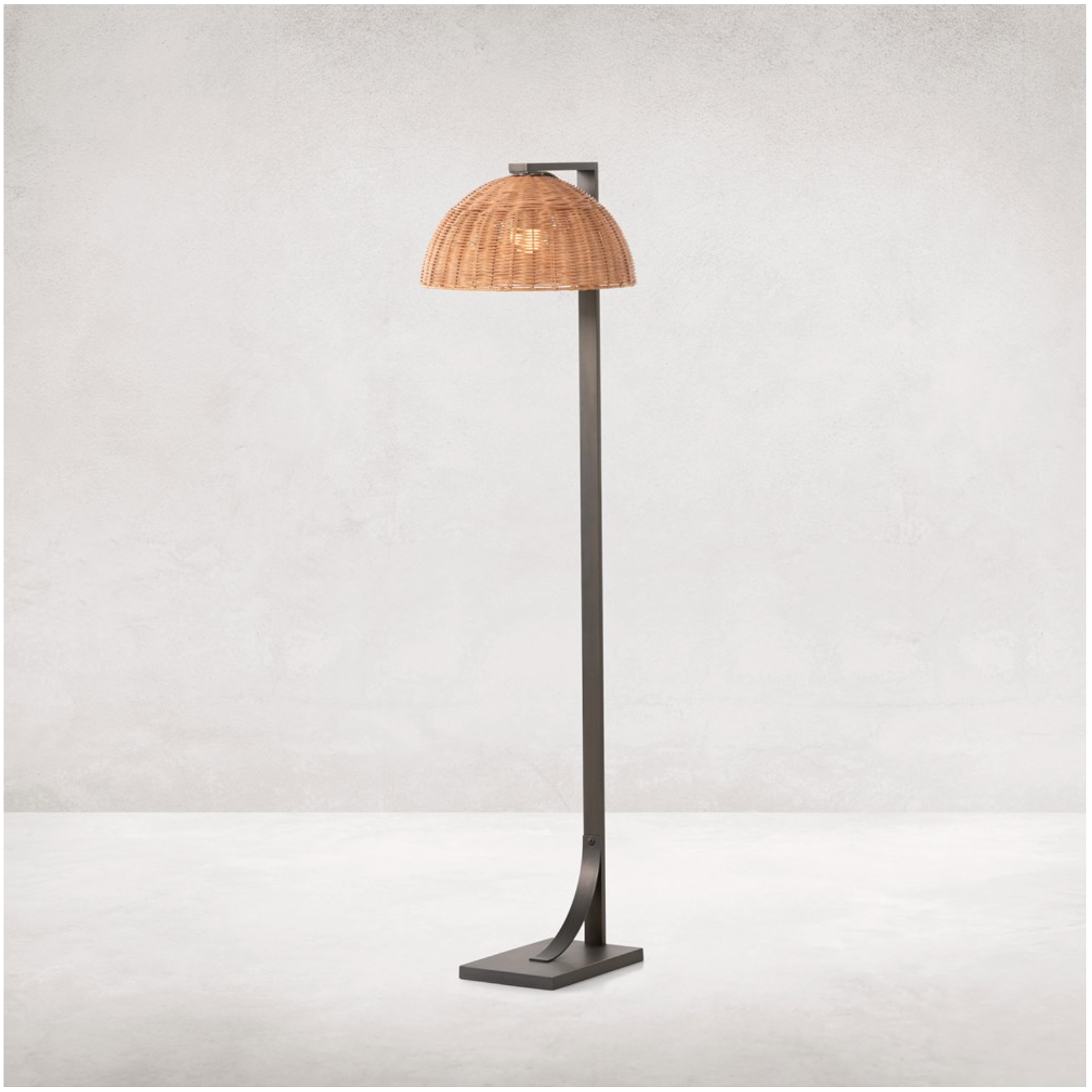 Spirro Floor Lamp - Bronze
