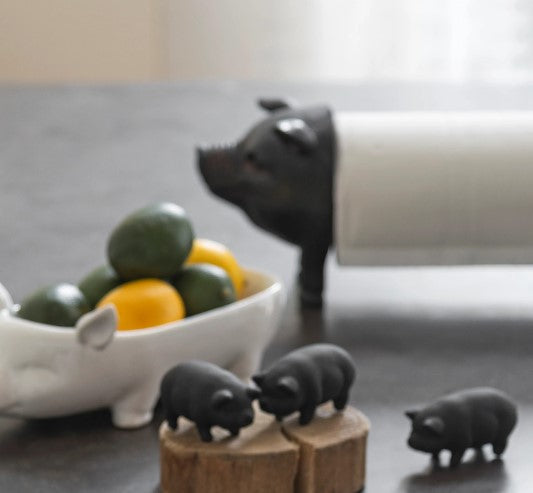 Pig Paper Towel Holder