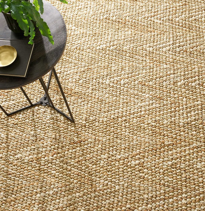 Meghan Ivory/Natural Rug